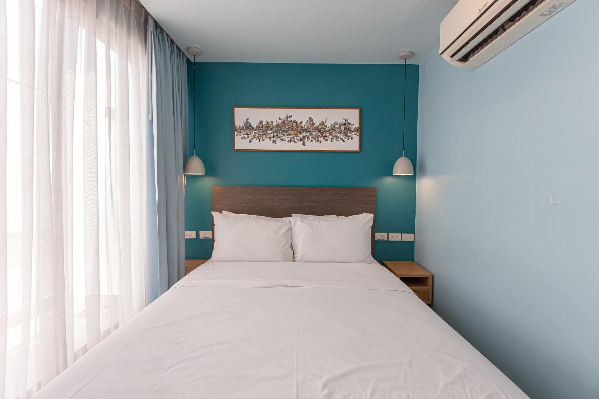 Simply Sleep Hostel Банкок Екстериор снимка